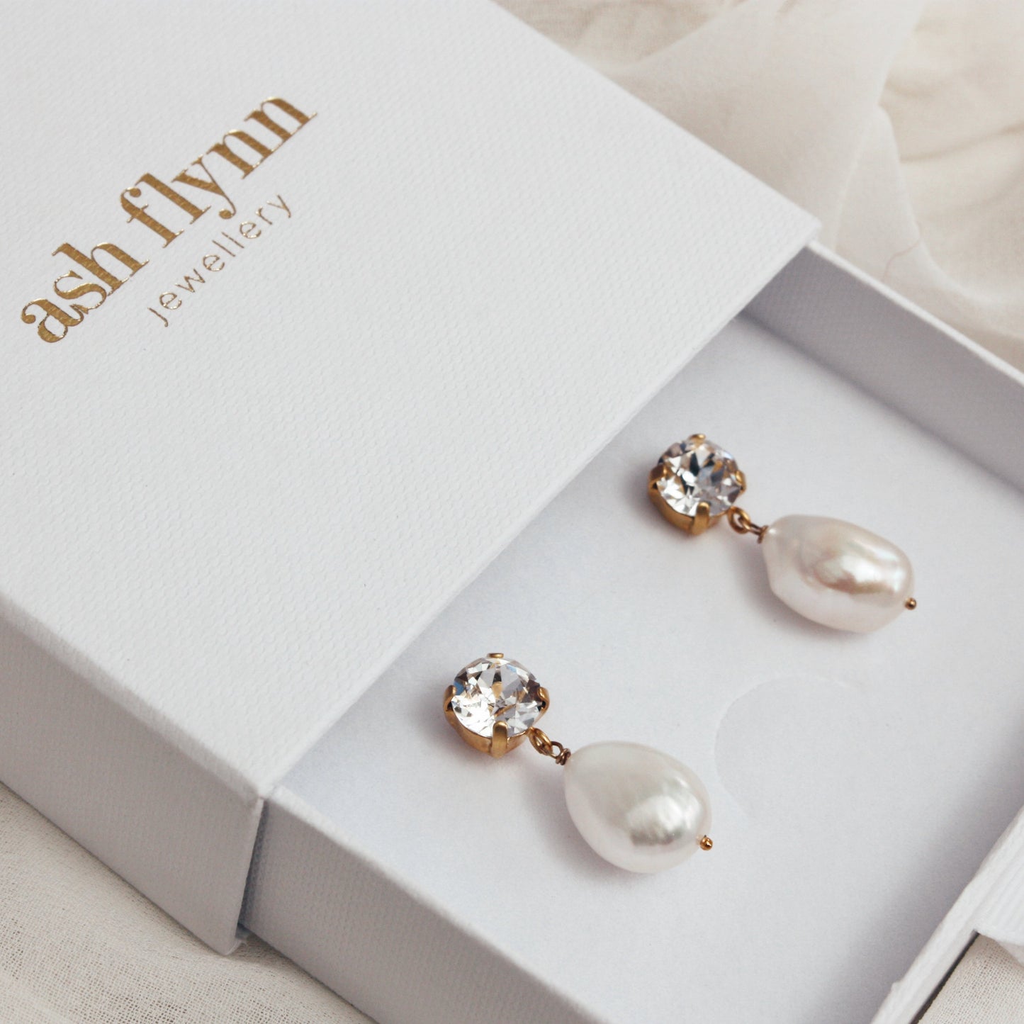 Luna Earrings